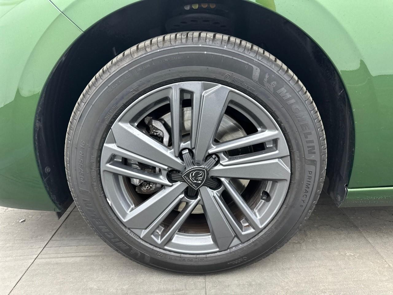 Peugeot 308 bluehdi 130ch s&s eat8 active pack — photo 14