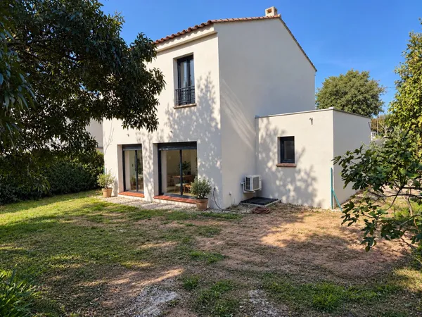 FREJUS - SECTEUR CAIS/MAISON RECENTE 4 PIECES