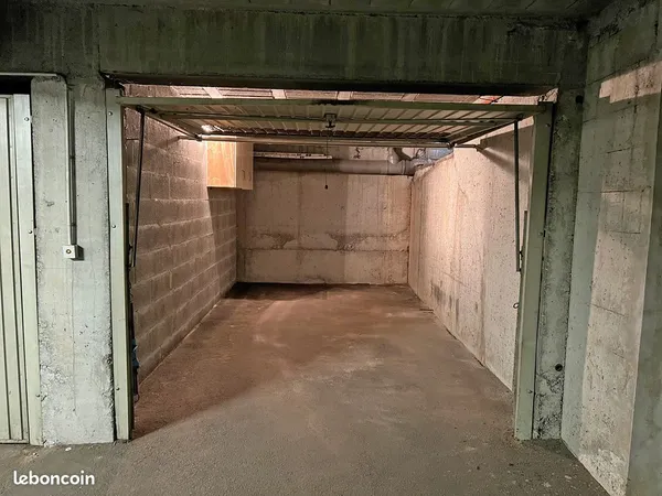 Garage · 15 m² · Annecy 74000
