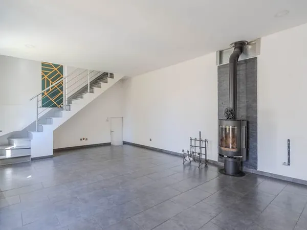 Maison 4 pièces 96 m²