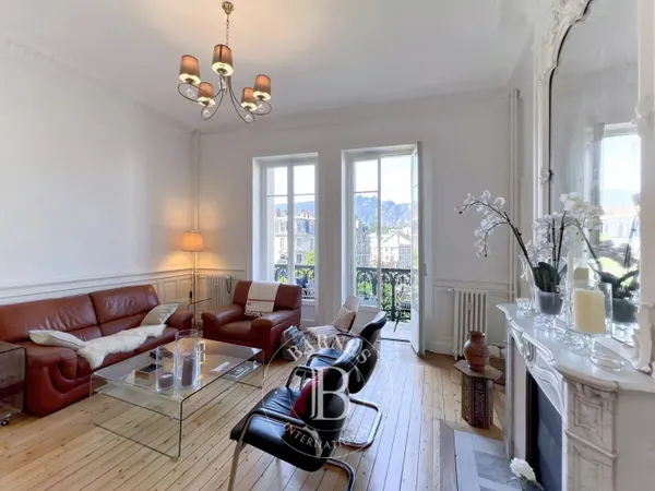BARNES AIX-LES-BAINS - APPARTEMENT COEUR DE VILLE - ENTIEREMENT