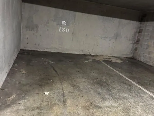Location 2 place de parking sous-sol