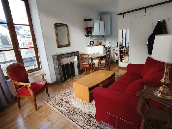 STUDIO DISPONIBLE 580e CC - 32 M2 2P A LOUER MEUBLE CAEN CENTRE