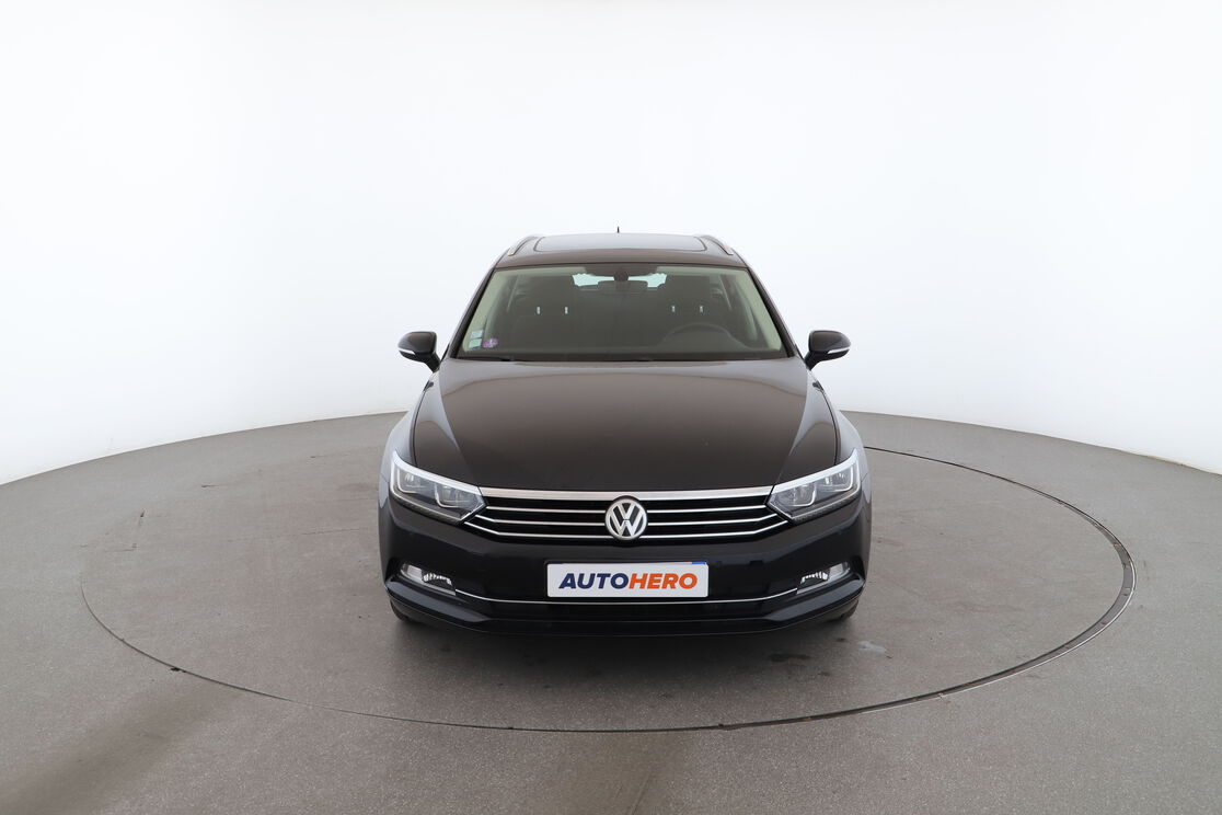 Volkswagen Passat SW 1.5 TSI EVO BlueMotion Tech Connect DSG7 — photo 8