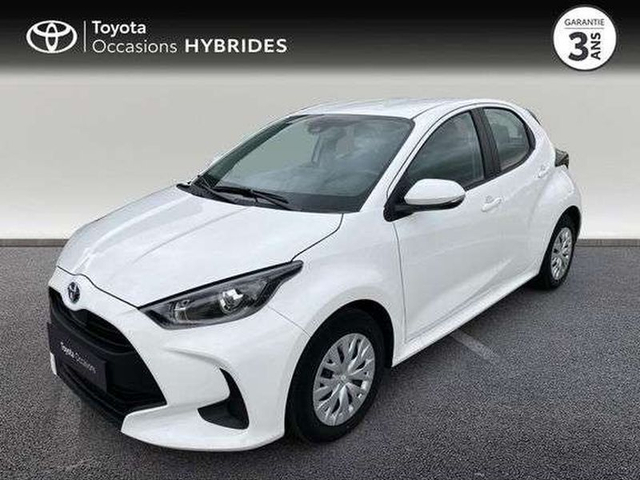 Toyota YARIS Toyota Yaris 116h Dynamic 5p MC24
