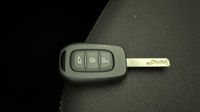 Dacia Sandero 1.0 TCe 90ch Expression — photo 16