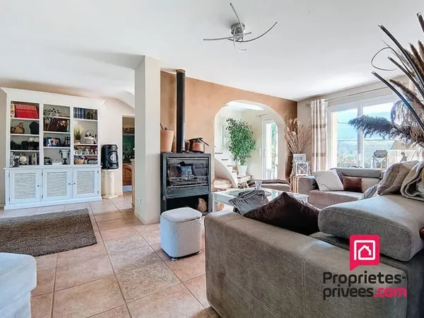 Maison Rougiers 6 pièces 152 m2