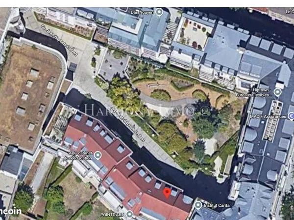 Local commercial 135 m²