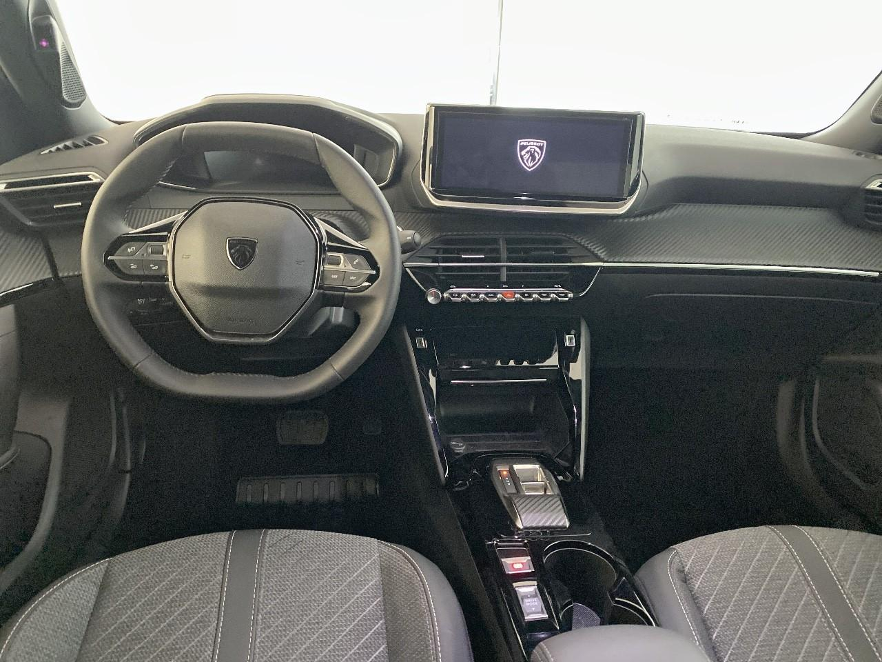 Peugeot 2008 hybrid 145 ch e-dcs6 allure — photo 8