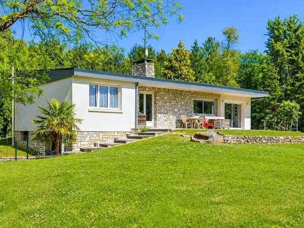 Magnifique plain-pied avec sous-sol total — sans travaux, terrain de 2 800 m²