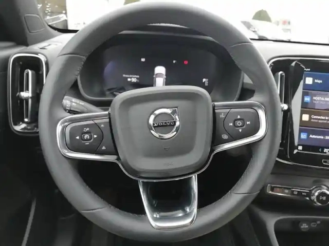 Volvo Xc40 recharge extended range 252 ch 1edt — photo 12