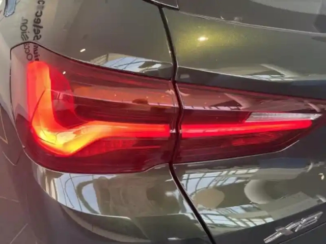 Bmw X2 xdrive25ea 220ch edition goldplay euro6d-t 6cv — photo 10
