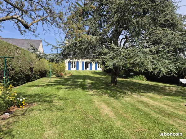 Maison individuelle 6 pièces 123m² + 90 m² de sous-sol
