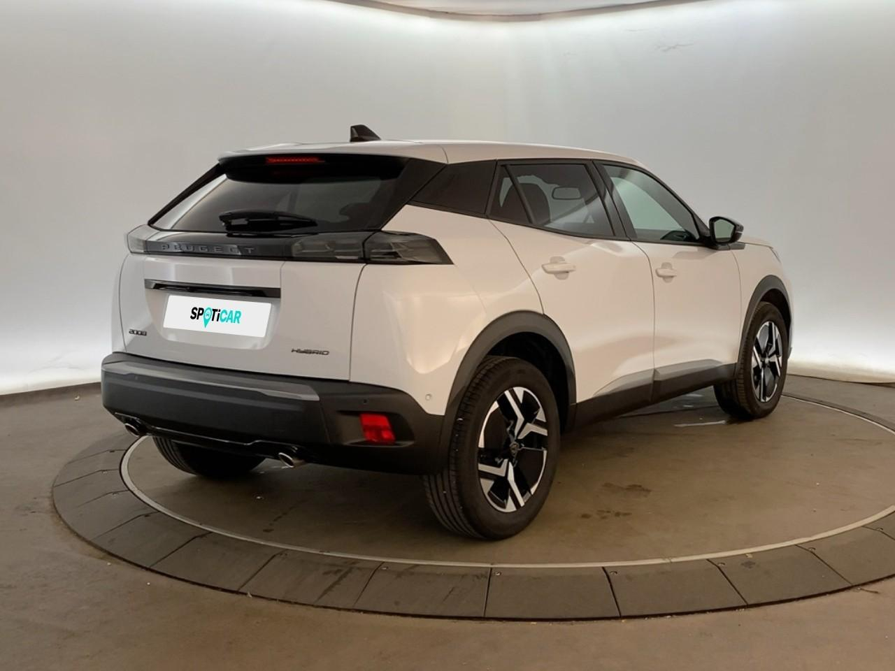 Peugeot 2008 hybrid 145 ch e-dcs6 allure — photo 7