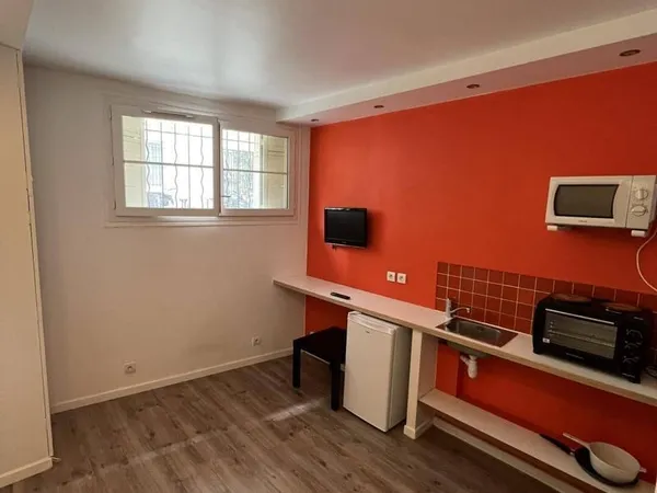 Appartement 1 pièce 11 m²
