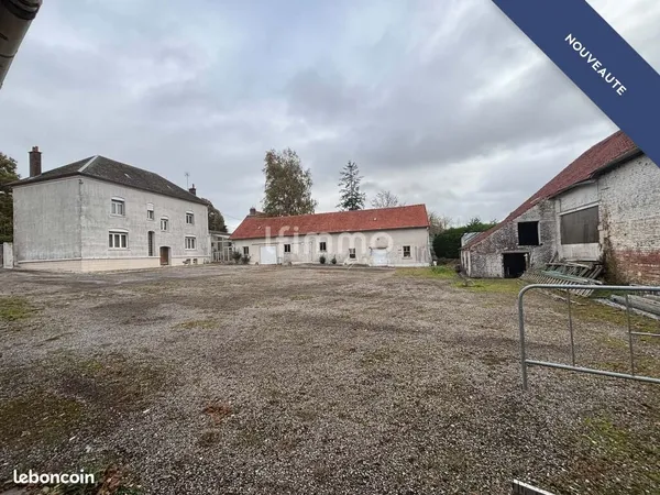 Maison 8 pièces 238 m²