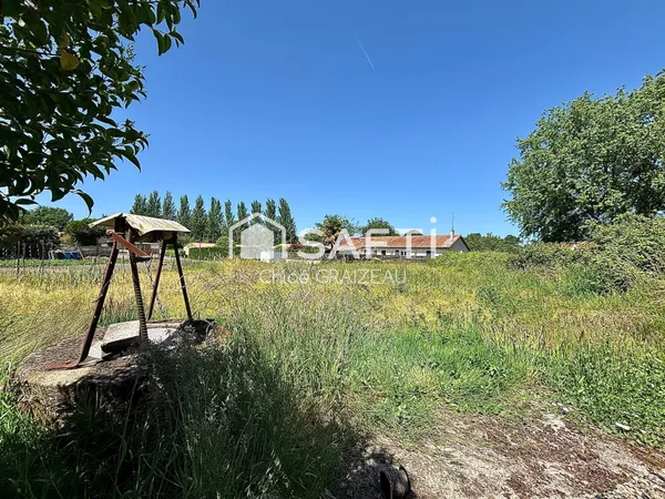 Terrain constructible, 561 m², puits