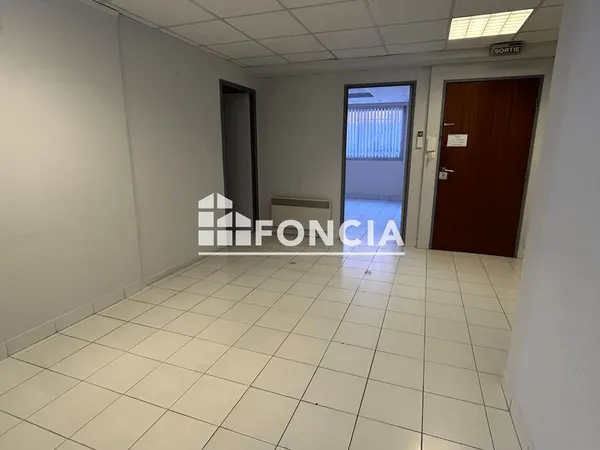 Commercial_premise