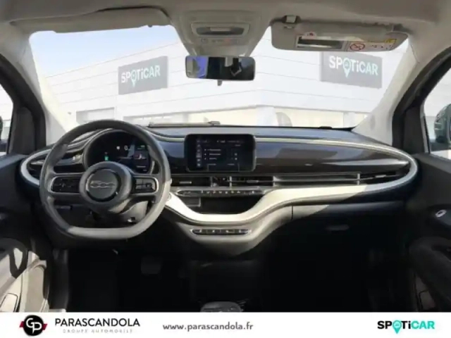 Fiat 500 e 95ch action plus — photo 8