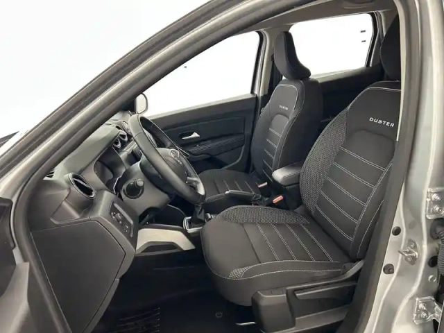 Dacia Duster eco-g 100 4x2 — photo 18