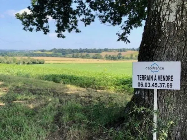 Terrain constructible 4817 m²