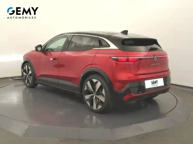 Renault Megane e-tech ev60 220 ch optimum charge — photo 22