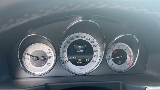 Mercedes Classe GLK 200 CDi 136 7G-Tronic - Sport – 2015 – 90058 km – Diesel – Boîte Automatique — photo 17
