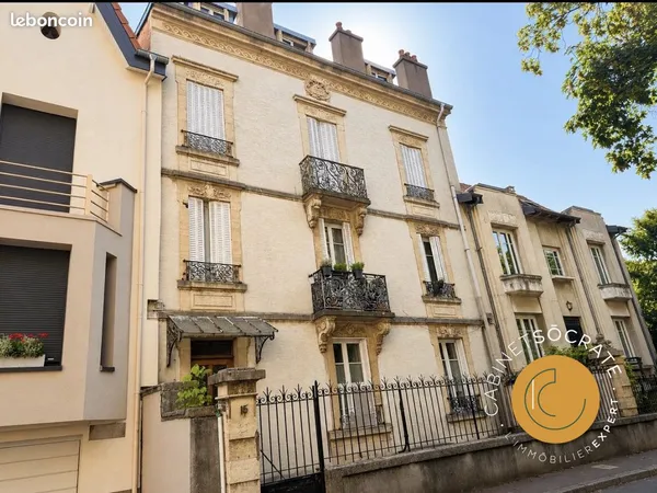 Appartement 6 pièces 74 m²
