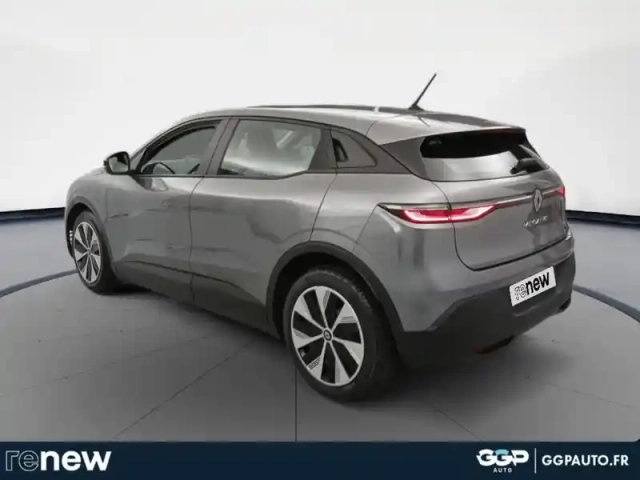 Renault Megane e-tech electric ev60 130ch evolution er super charge -b — photo 3