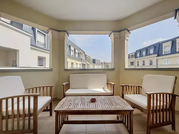Appartement 4 pièces 77 m²
