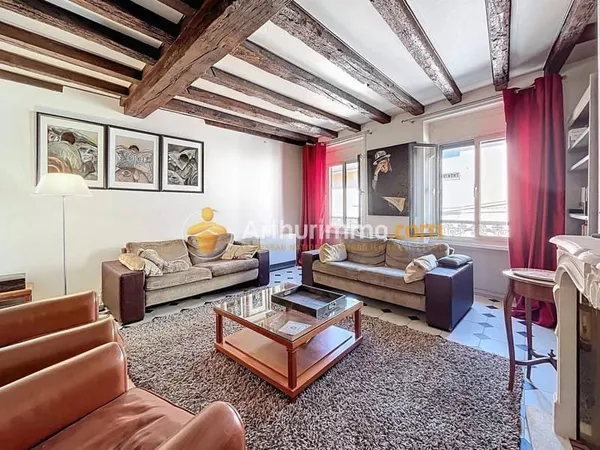Appartement 4 pièces 185 m²