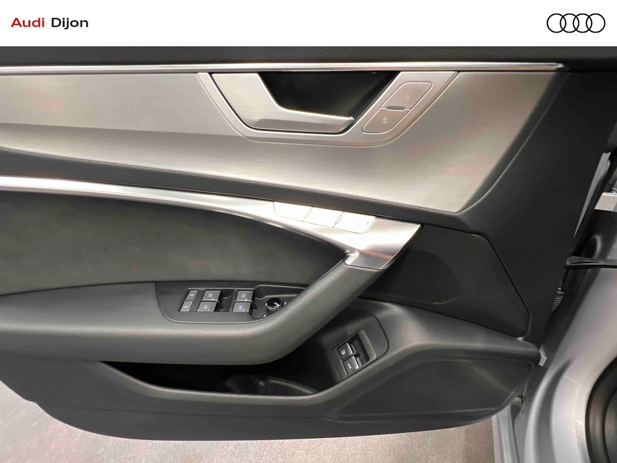 Audi A7 Sportback 55 TFSIe 367 S tronic 7 Quattro — photo 17