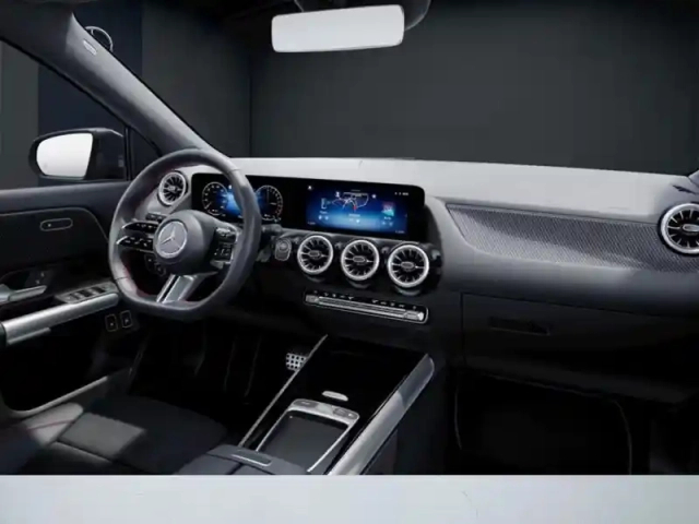 Mercedes Gla 250 e hybrid eq amg line — photo 9