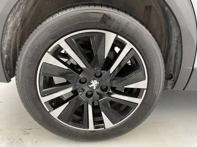 Peugeot 2008 puretech 130 s&amp;s eat8 — photo 19