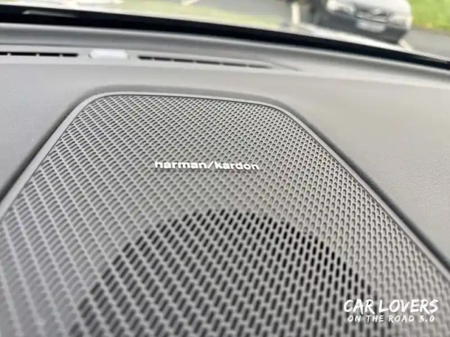 Volvo Xc60 t6 awd hybride rechargeable 253 ch+145 ch geartronic 8 — photo 32