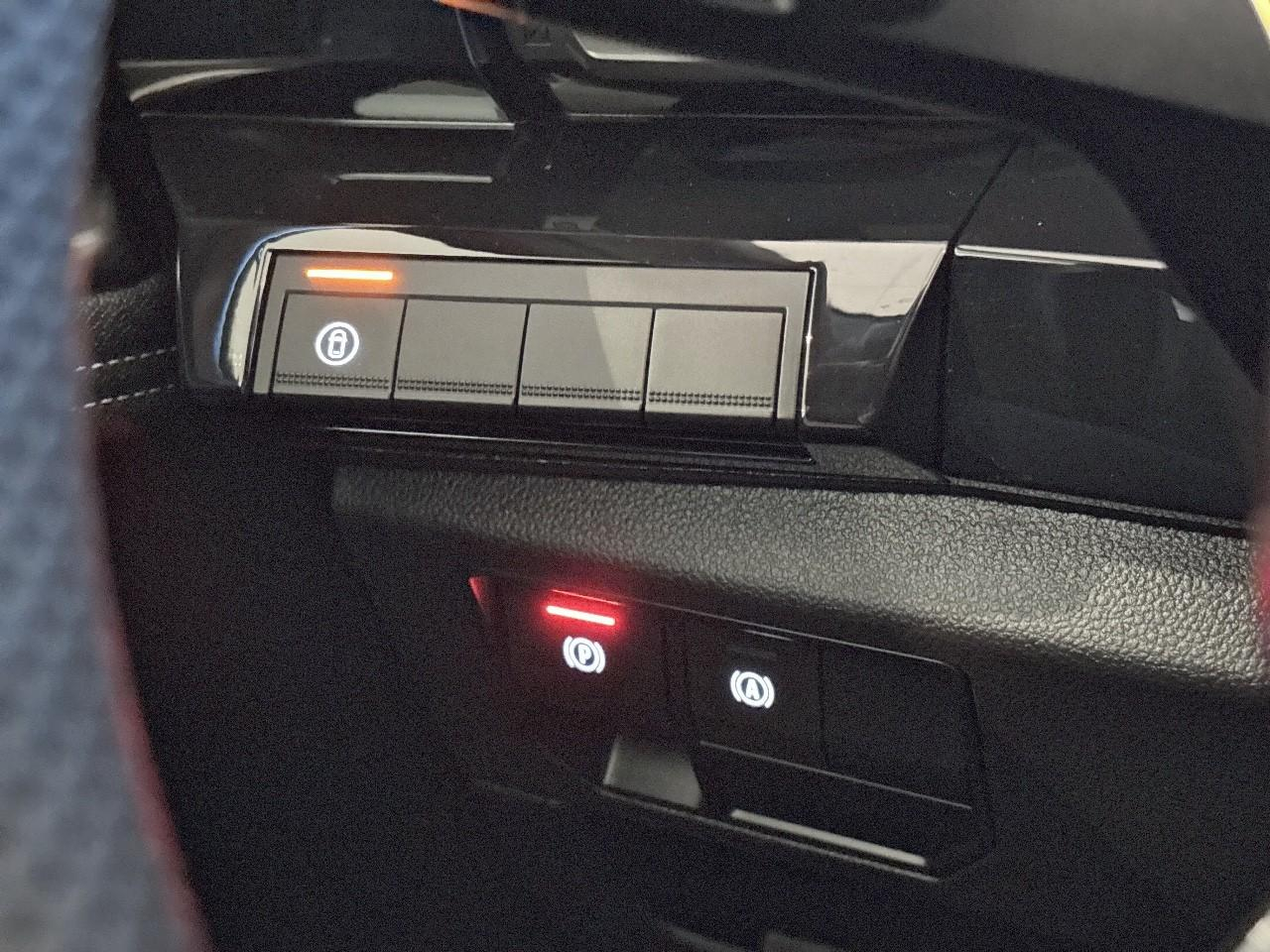 Renault Austral 1.2 e-tech full hybrid 200ch techno — photo 17