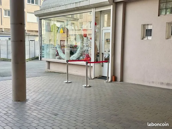 Immeuble 2 pièces 77 m²