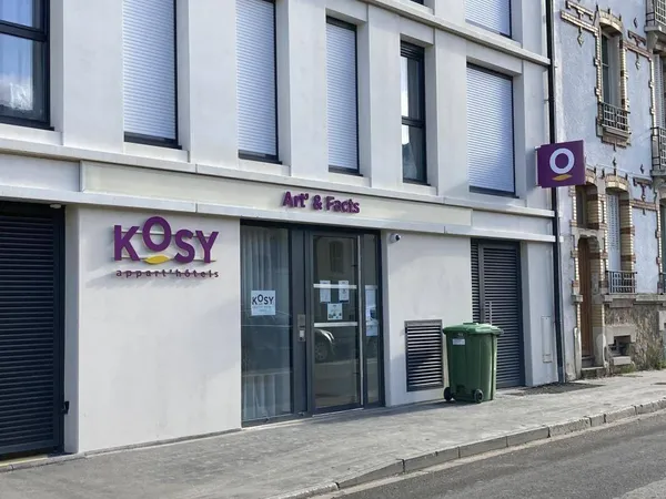 Studio 1 pièce 13 m²