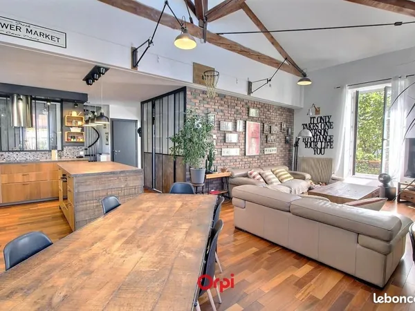 Duplex 4 pièces 119 m²