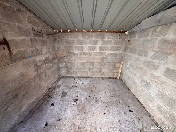 Box de stockage, non isolé
