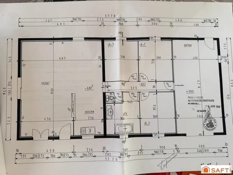 Photo 3