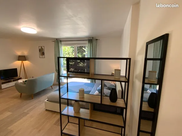 Studio 31 M2