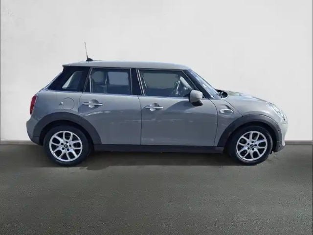Mini Mini hatch 5 portes one 102 ch — photo 4