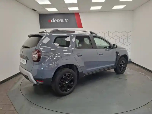 Dacia Duster tce 150 fap 4x2 edc — photo 4