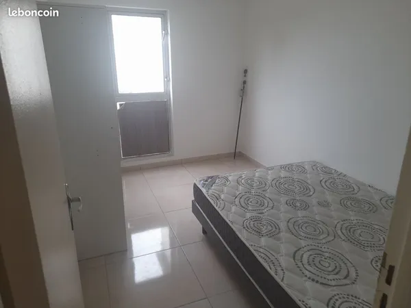Colocation appartement Le Port (97420)