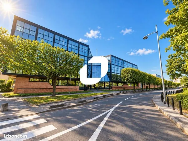 Local d'activité 805 m²