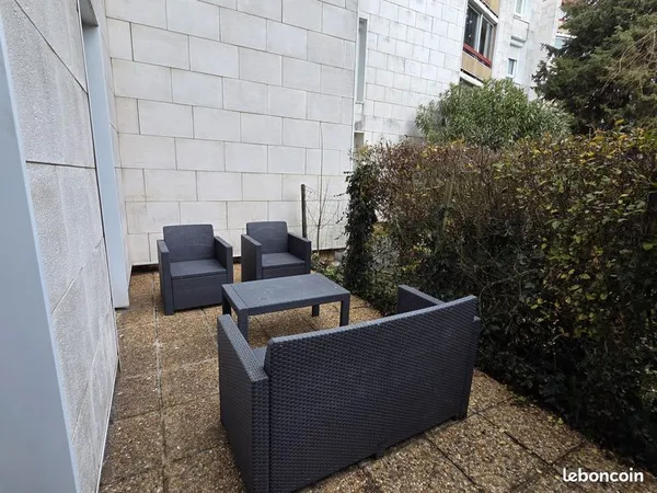 Appartement T2 meublé de 51 m² avec terrasse - Cenon - Résidence sécurisée