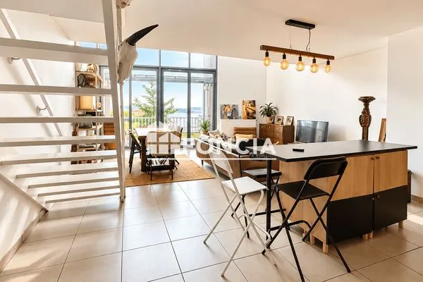 Appartement 4 pièces 93 m²