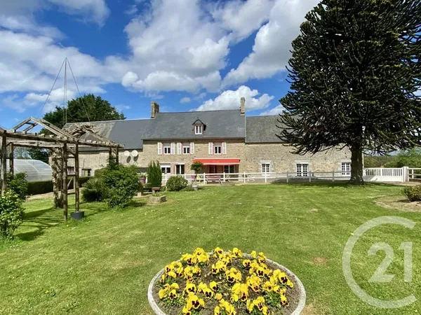 Maison 7 pièces 210 m²