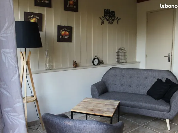 Maison à louer (séjour courte et moyenne durée)